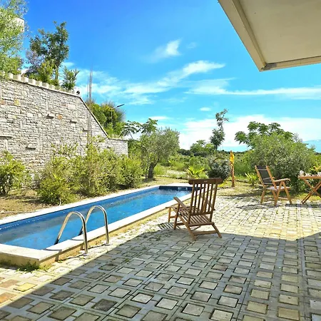 בית נופש Rodon Nature Escape With Pool 278 Shetaj