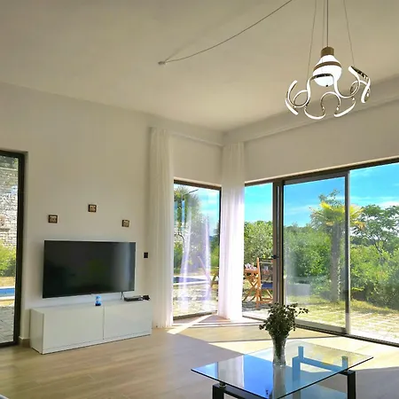 Rodon Nature Escape With Pool 278 בית נופש Shetaj